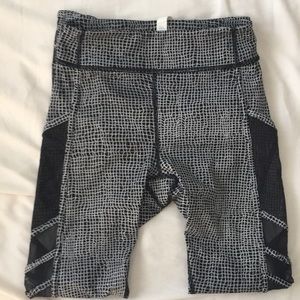 Lululemon workout leggings